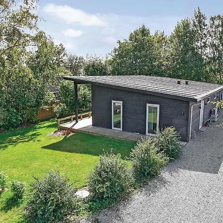 Amazing In With Kitchen Holiday home